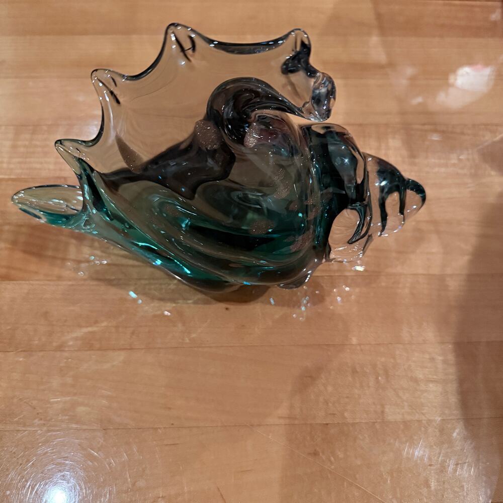 Hand blown Glass Seashell teal green with gold accents New - Picture 3 of 7